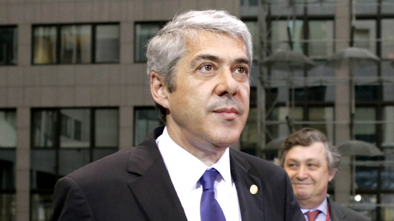 José Sócrates - Opposes any bailout