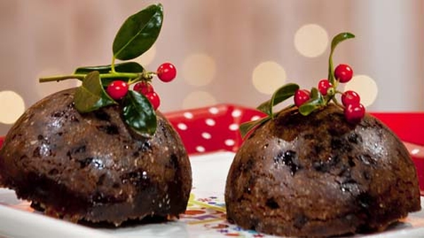 Hassle Free Christmas Pud with Advocaat Ice Cream