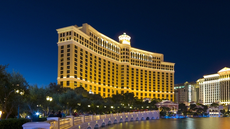 Bellagio - Robber gets away with $1.5m in chips