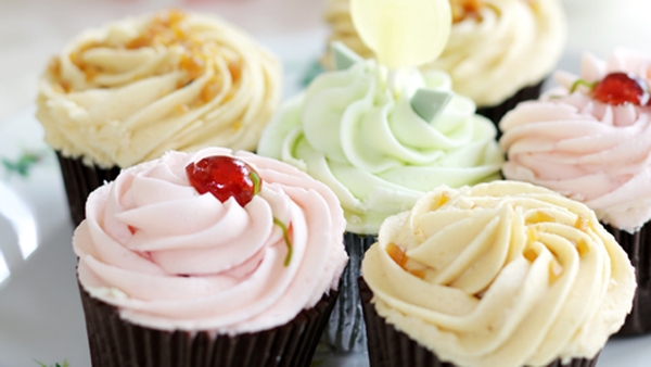 Christmas Cup Cakes