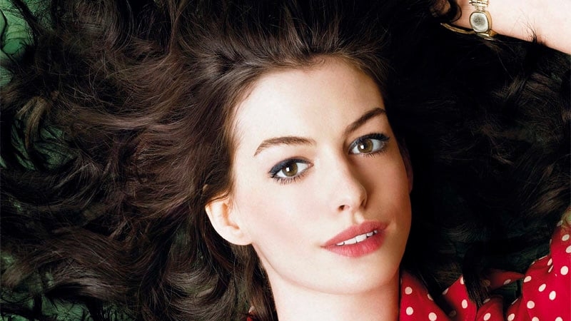 Anne Hathaway