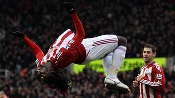 Kenwyne Jones celebrates his opener against the Toffees