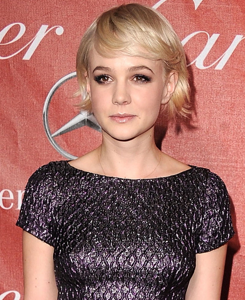 Smokey eye make-up and nude lips