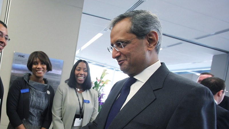 Vikram Pandit steps down from top job at Citi