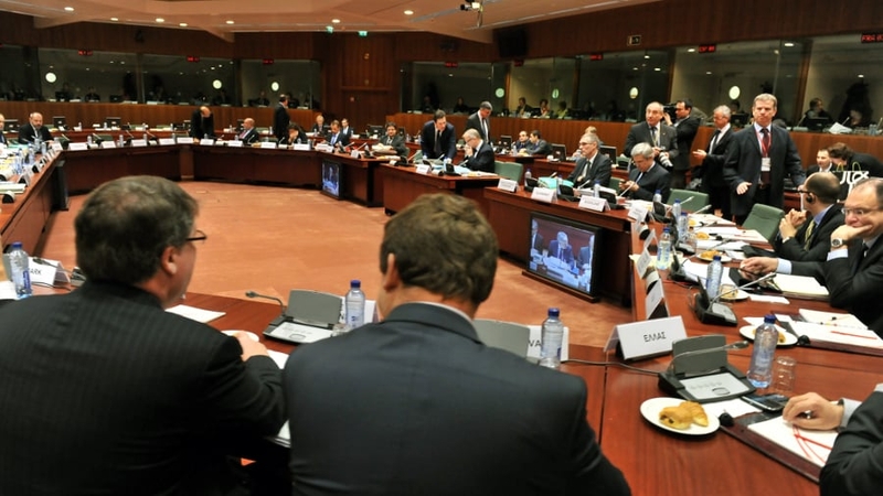 EU leaders -'Intensive contacts' ahead of summit