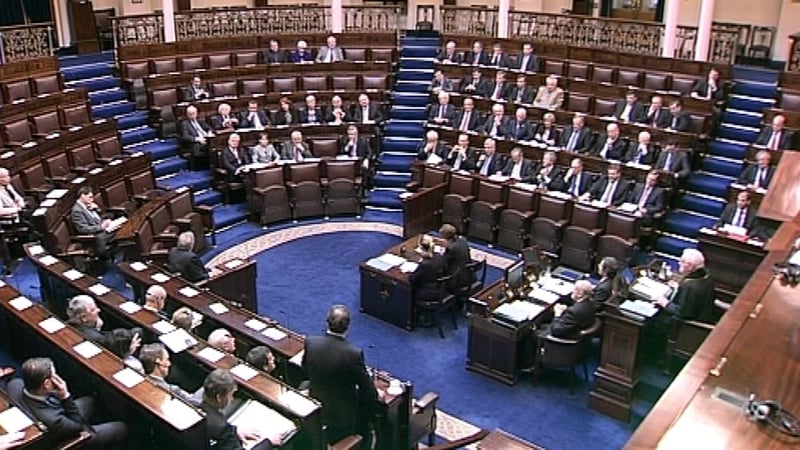 Dáil - President accepts resignations of ministers