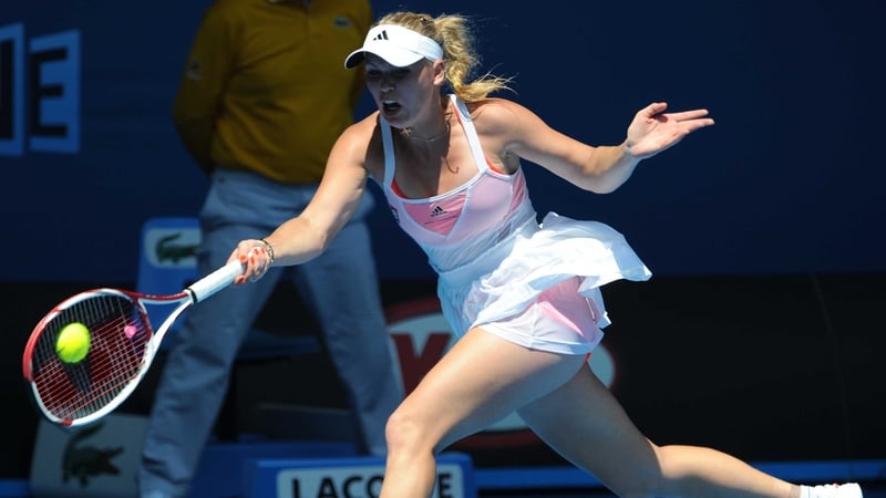 Caroline Wozniacki recorded a facile win against Lucie Safarova