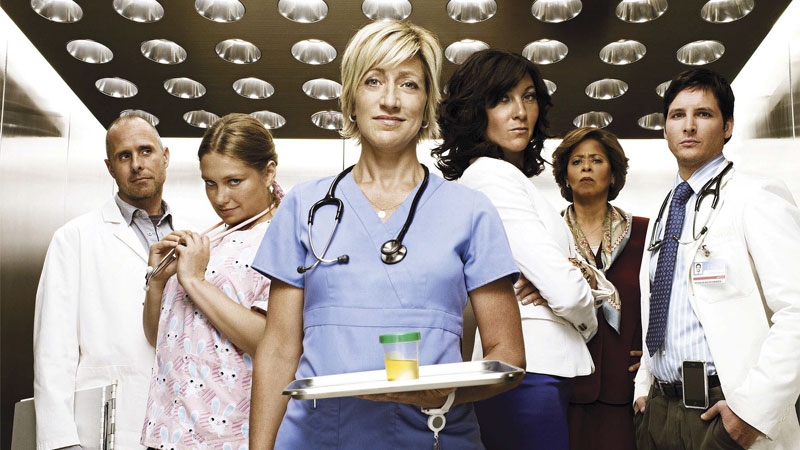 Nurse Jackie - coming back for season six