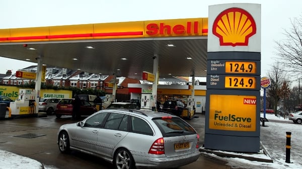 Royal Dutch Shell net profit jumps almost a third