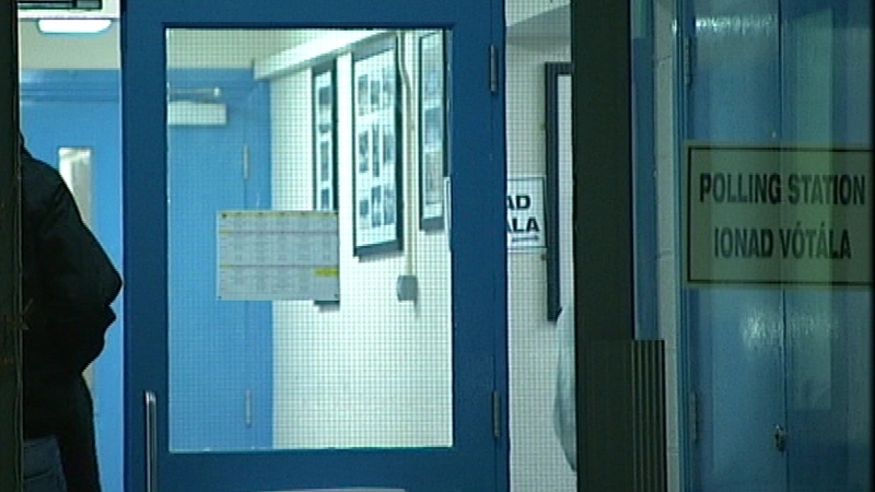 Polling stations - Closed at 10om