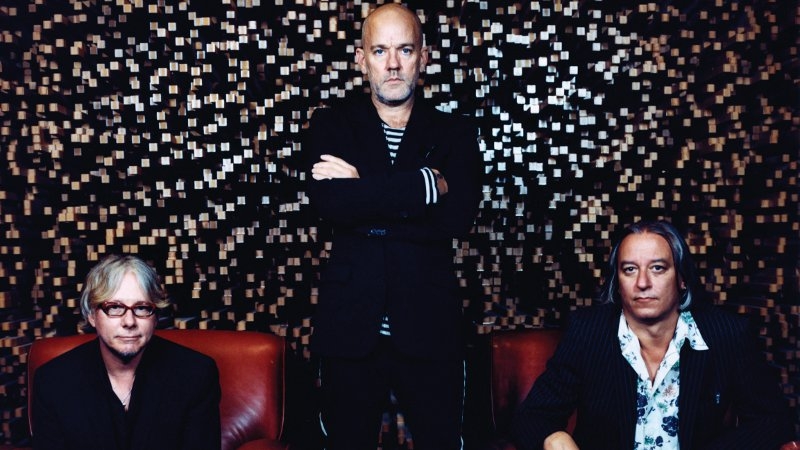 R.E.M announce split