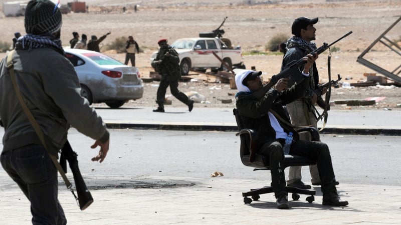 Libya - Rebels try to fend off attacks from the air