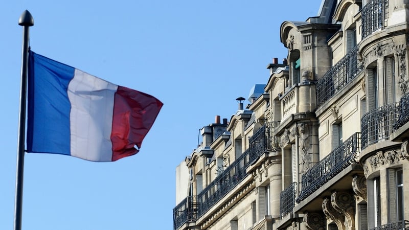 The French public deficit stood at 4.3% of GDP in 2013, compared with 4.9% in 2012