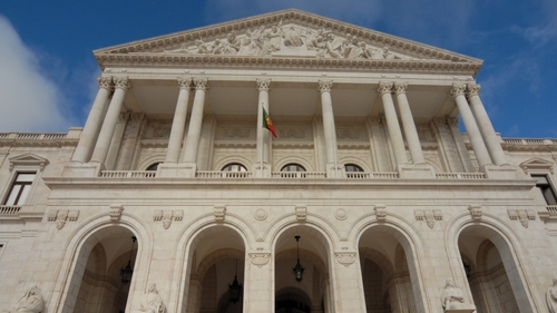 The political crisis started as an internal rift in the ruling coalition and expanded to a debate over the bailout plan