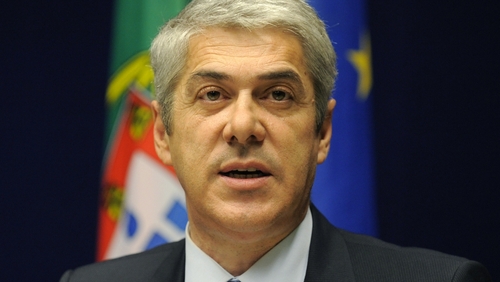 Jose Socrates - Admits Portugal needs help