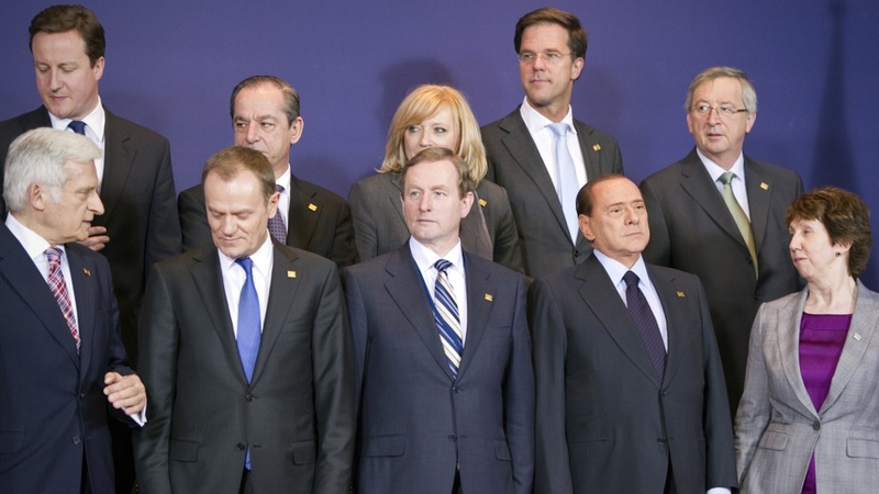Enda Kenny - Leaders gather for family photo ahead of EU summit in Brussels
