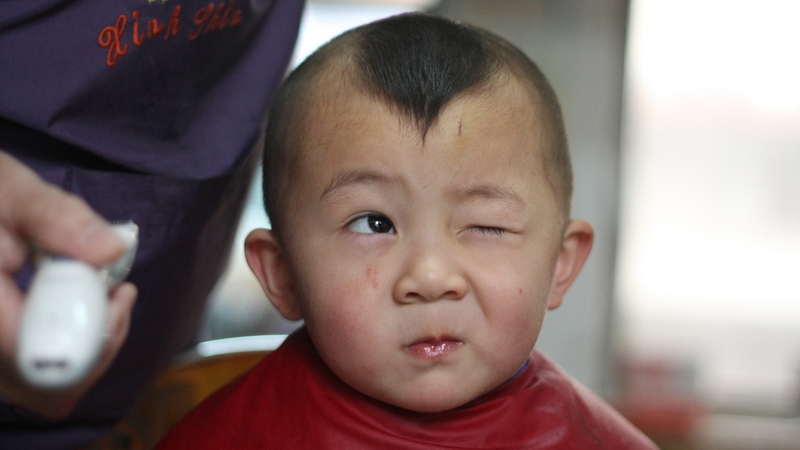 China - Proportion of population under 14 fell by over 6%