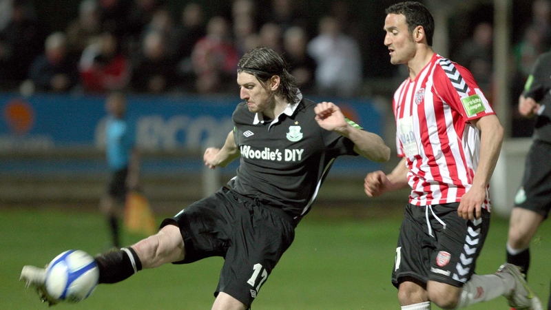 Shamrock Rovers' Ken Oman &amp; Eamon Zayed of Derry City were part of an entertaining encounter on Foyleside