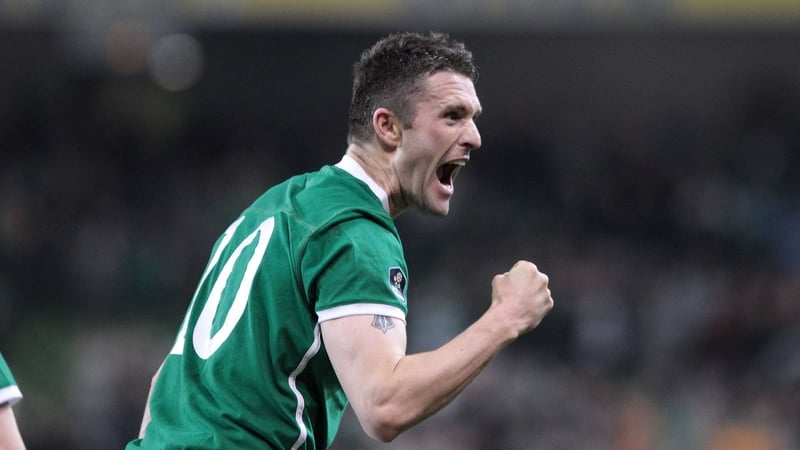 Robbie Keane is set to be partnered by Simon Cox at the Aviva tonight
