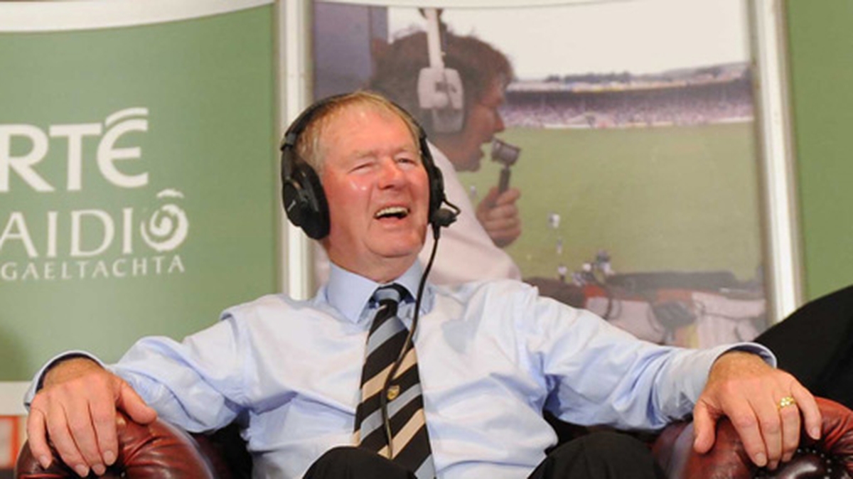 Mícheál Ó Muircheartaigh.