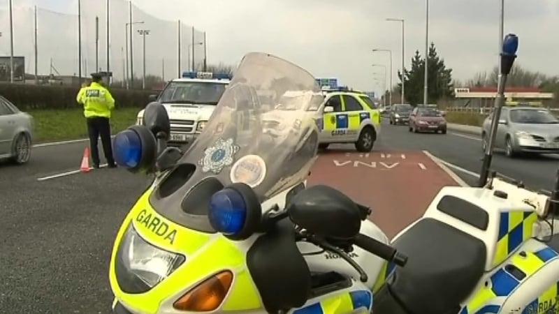 Gardaí - Force to be cut to 13,000