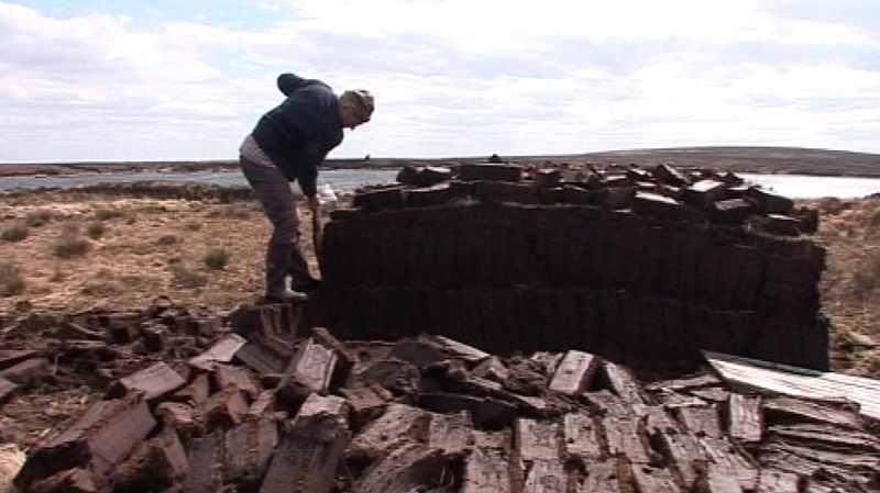 Turf cutters - Will fight for the right to cut turf on the 51 raised bogs