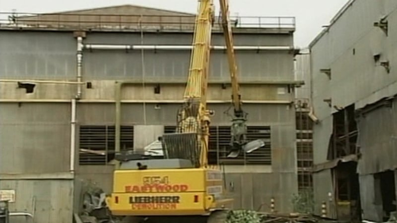 The steel plant at Haulbowline Island closed in 2001
