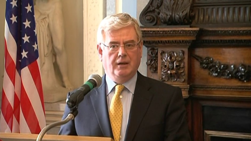 Eamon Gilmore - Dissidents have 'no mandate'