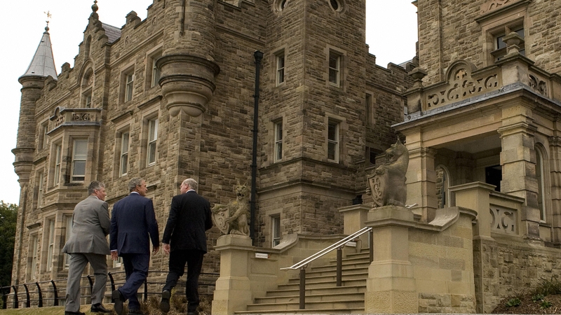 Stormont - Politicians debate the competitive advantages of lowering the tax band