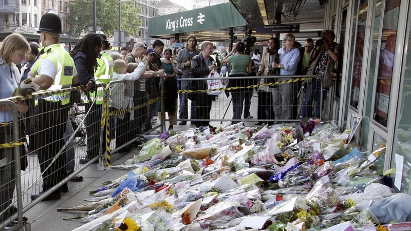7/7 bombings - Claims that families of victims may have had their phones hacked