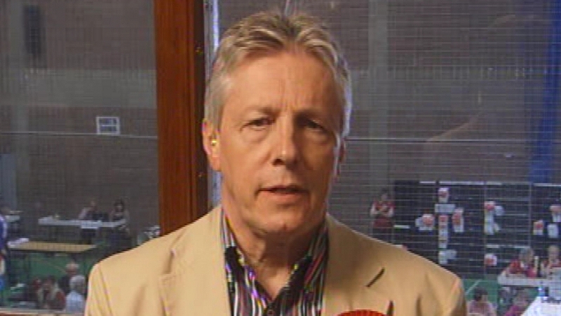 Peter Robinson - Dedicated victory to murdered PSNI Constable Ronan Kerr