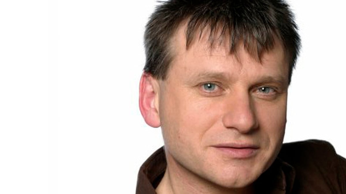 The Blue of the Night with Eamonn Lenihan