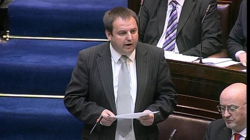 Pádraig Mac Lochlainn also criticised so-called 'kangaroo courts'