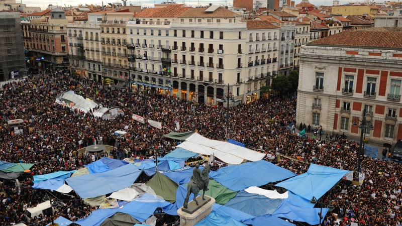 Madrid - Thousands gather in Puerta del Sol