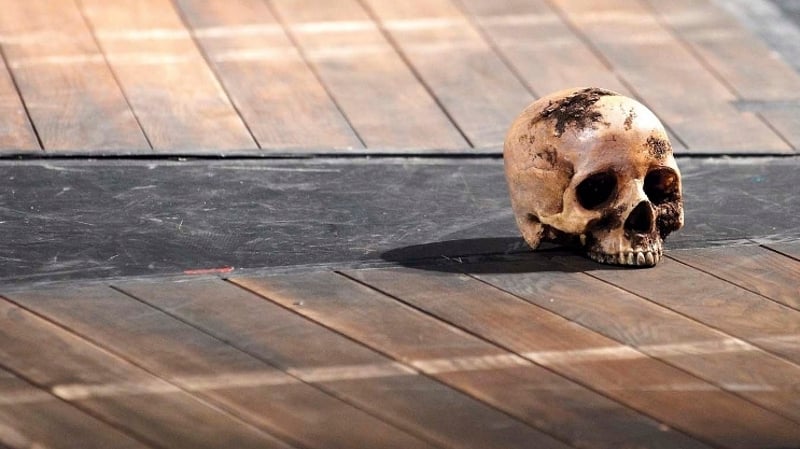 Heads will roll in Shakespeare's world