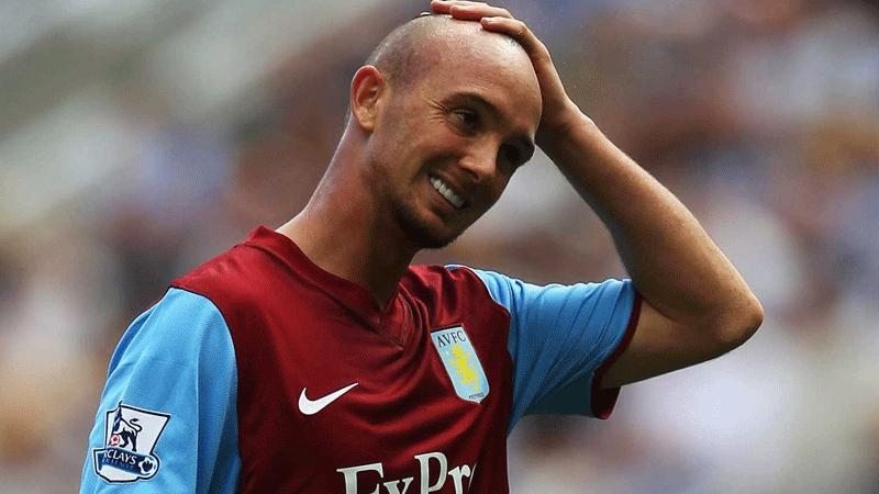 Aston Villa ace Stephen Ireland has popped the question to his girlfriend
