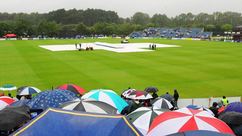 Torrential rain at Stormont lead to the abandonment