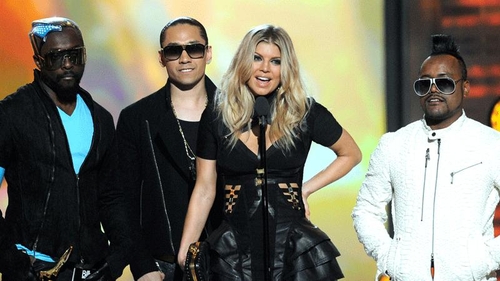 The Black Eyed Peas apologise to fans
