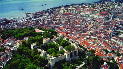 A vibrant city in an old body