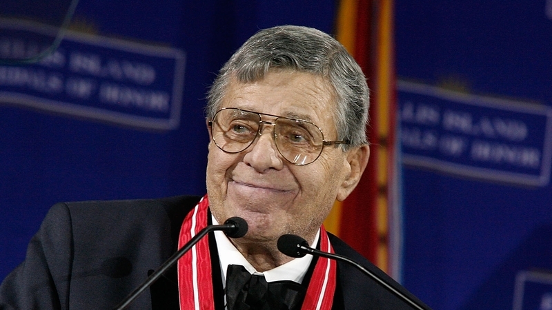 Jerry Lewis is survived by six sons and one daughter