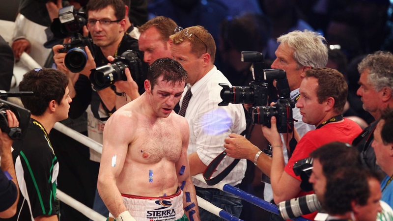 Matthew Macklin suffered dejection and a contentious defeat in Cologne on Saturday night