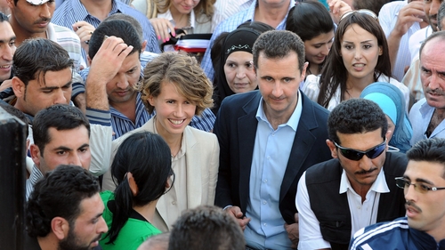 EU imposes sanctions to intensify pressure on Bashar al-Assad