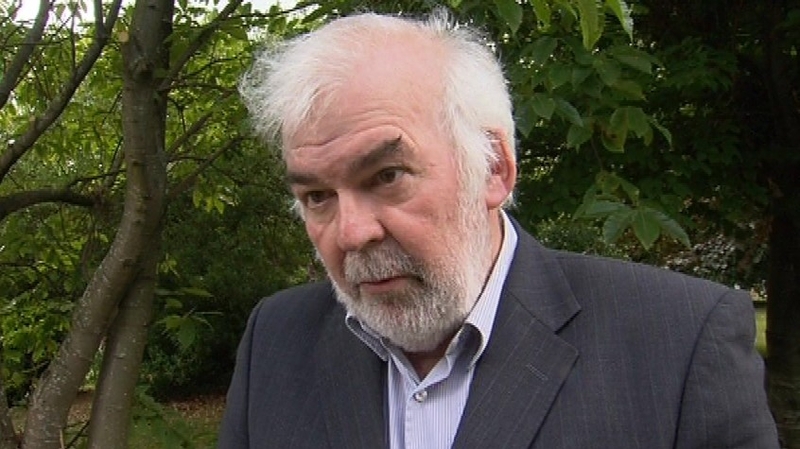 Tom Arnold said he was concerned at low voter turnout