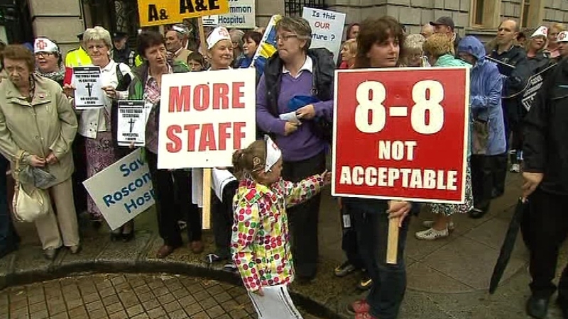 Leinster House - Protesters expressing their anger this evening
