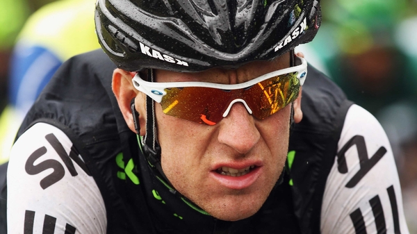 Bradley Wiggins remains on course to win the Paris-Nice race