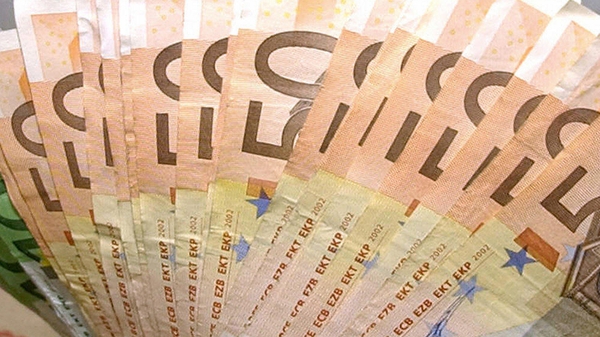 New EBA figures show that the 18 high-earner bankers working for Irish registered banks were paid more than €28m in 2022
