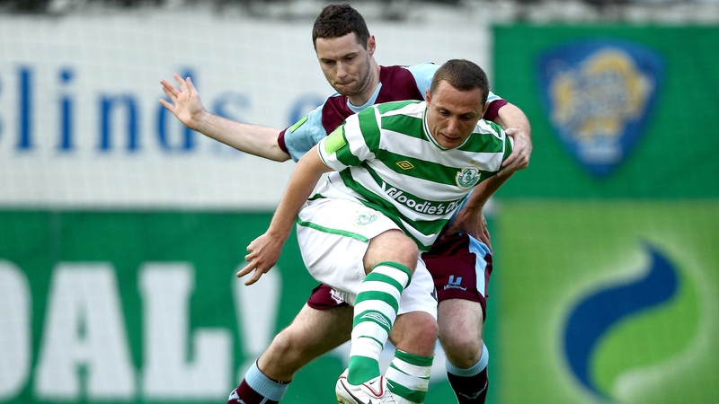 Shamrock Rovers' Gary O'Neill and Alan McNally of Drogheda United in action at Hunky Dorys Park