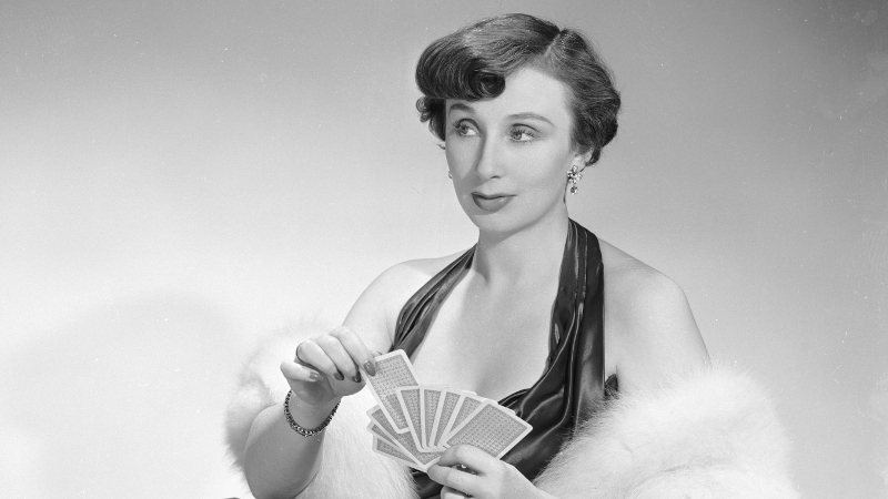 Googie Withers: 1917 - 2011