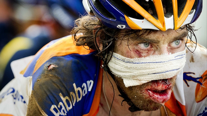 Dutch Rabo rider Laurens ten Dam - After a Stage 14 crash