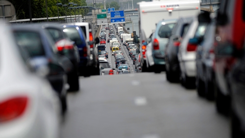 The research shows motor tax revenue has fallen despite an increase in the number of taxed vehicles